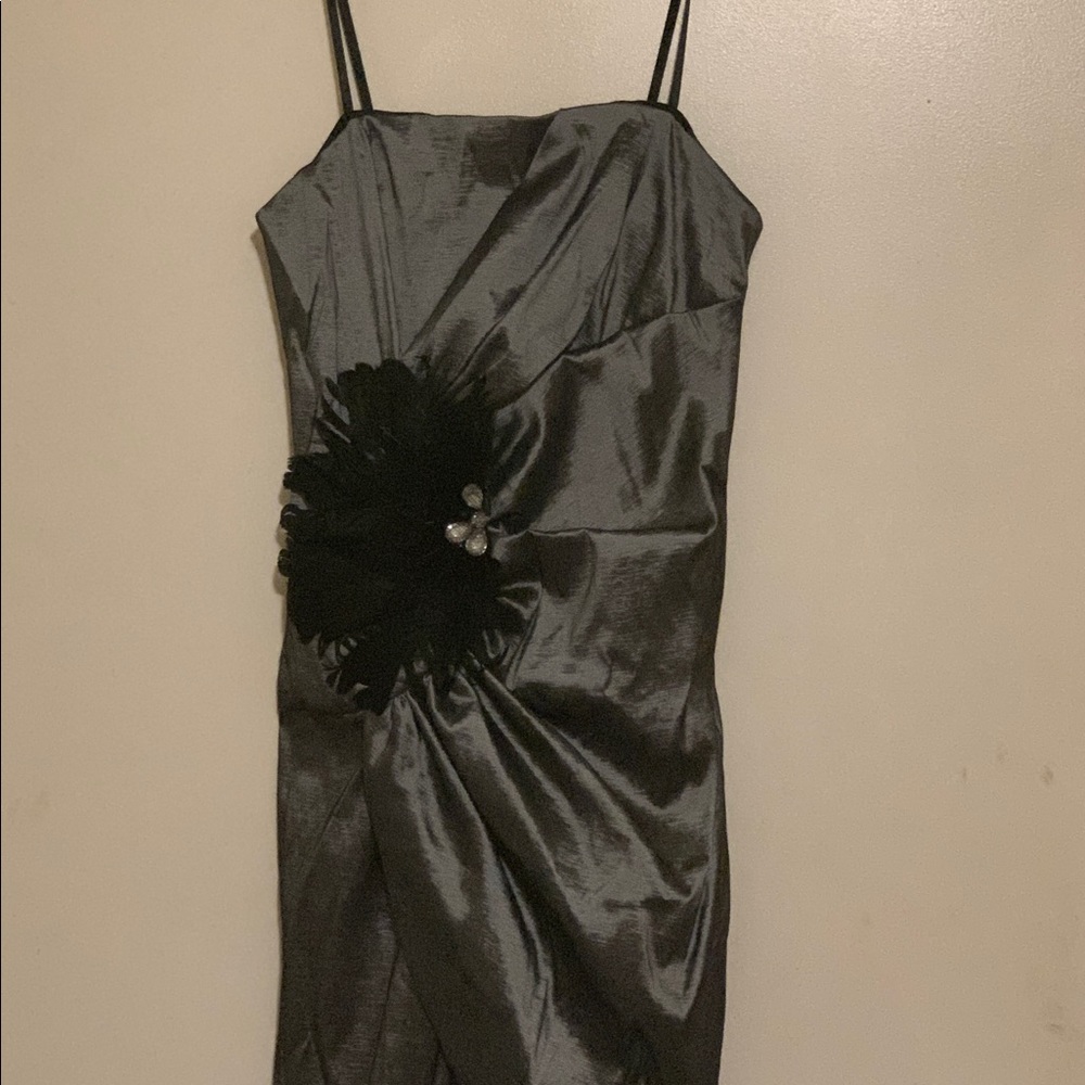 Silver party dress perfect for NYE 🎉